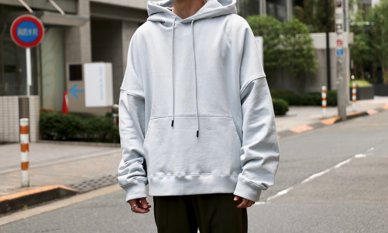 WILLY CHAVARRIA / RUFF NECK HOODIE. – C.E.L.STORE NOTE